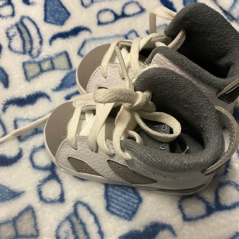 Baby retro 6s